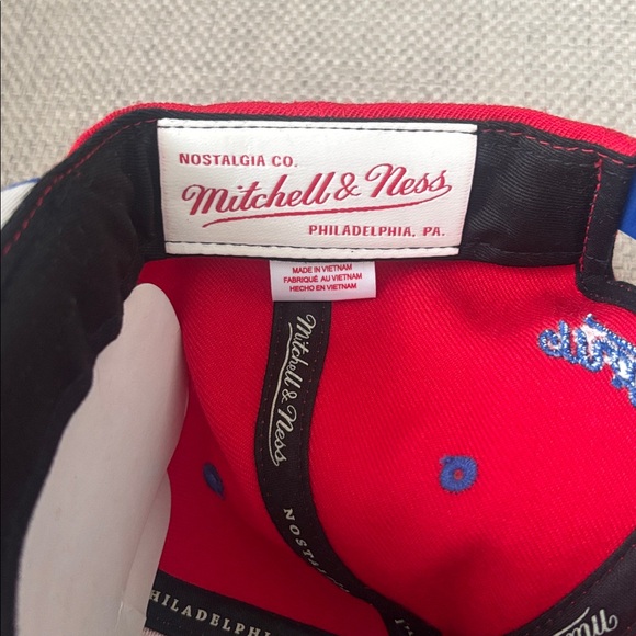 Mitchell & Ness Philadelphia 76ers Red and Blue Hat - Picture 5 of 8